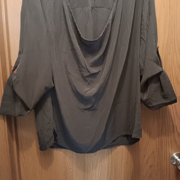 Eileen Fisher Woman black silk drape U-neck popover blouse plus size 2X - Picture 7 of 10